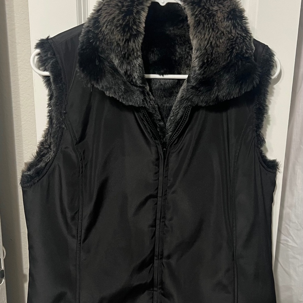 Faux fur reversible vest